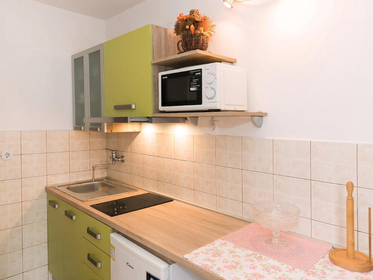 Apartments Graziella 波雷奇 外观 照片